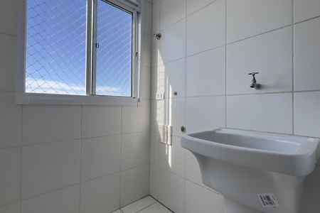 Apartamento para alugar com 55m², 2 quartos e 1 vaga Apartamento para alugar com 55m², 2 quartos e 1 vagaCozinha e Área de Serviço