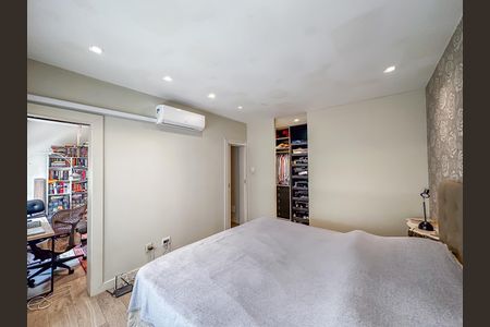 Apartamento à venda com 208m², 3 quartos e 1 vaga