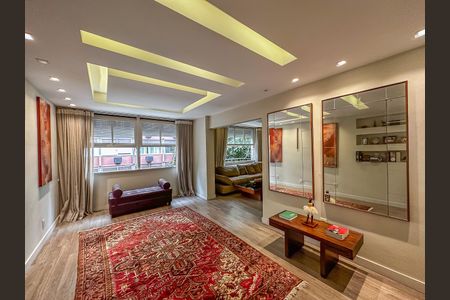 Apartamento à venda com 208m², 3 quartos e 1 vaga