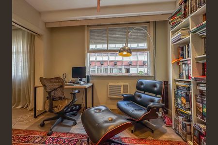 Apartamento à venda com 208m², 3 quartos e 1 vaga