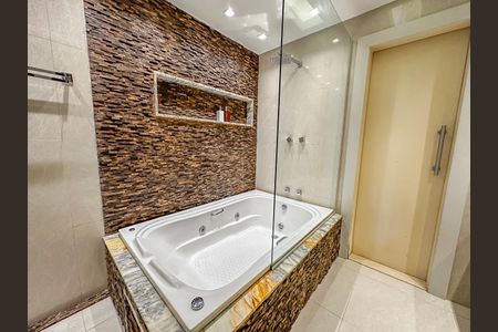 Apartamento para alugar com 3 quartos, 208m² em Flamengo, Rio de Janeiro