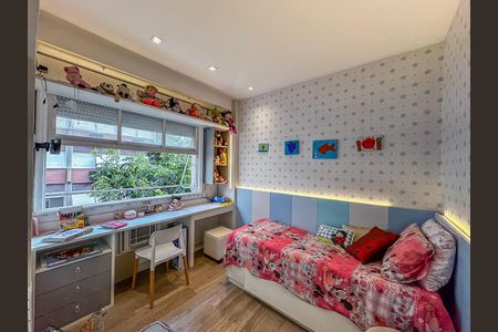 Apartamento à venda com 208m², 3 quartos e 1 vaga