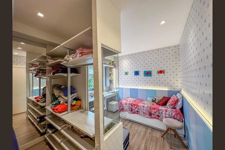 Apartamento à venda com 208m², 3 quartos e 1 vaga