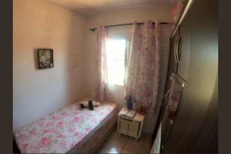 Quarto de casa à venda com 3 quartos, 150m² em Vila Ivone, São Paulo