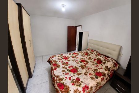 Quarto de casa à venda com 3 quartos, 150m² em Vila Ivone, São Paulo