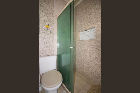 Banheiro de casa para alugar com 1 quarto, 70m² em Mutua, São Gonçalo