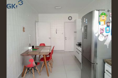 Apartamento à venda com 175m², 4 quartos e 1 vaga