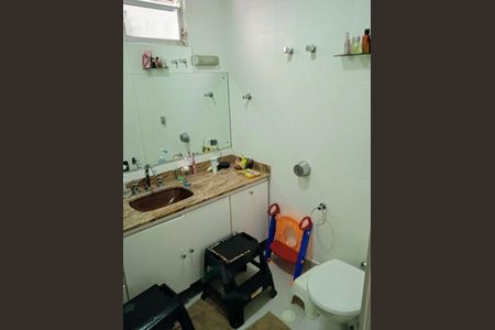 Apartamento à venda com 175m², 4 quartos e 1 vaga