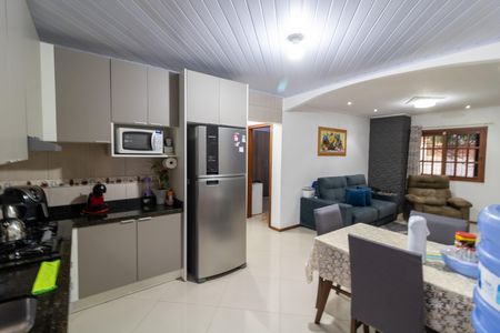 Casa à venda com 360m², 3 quartos e 2 vagasCozinha