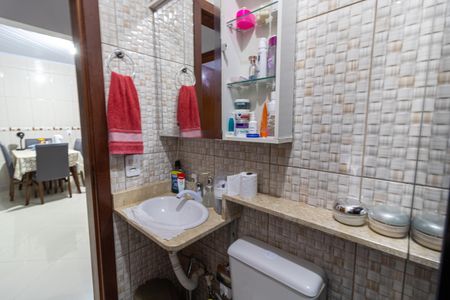 Casa à venda com 360m², 3 quartos e 2 vagasBanheiro
