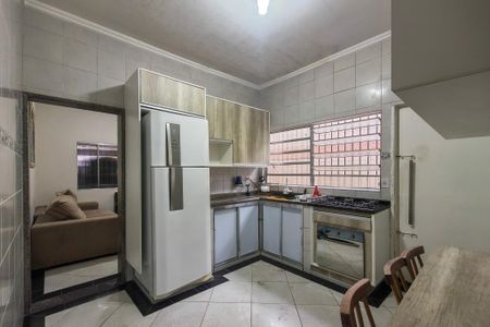 Casa para alugar com 140m², 2 quartos e 1 vaga Casa para alugar com 140m², 2 quartos e 1 vagaCozinha