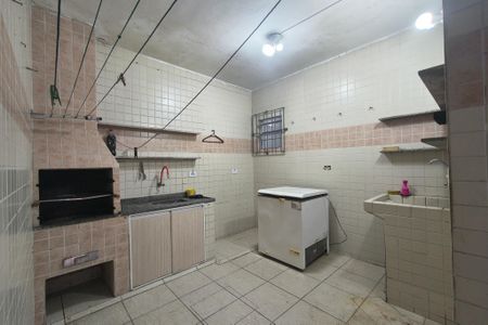 Quintal de casa para alugar com 2 quartos, 140m² em Nova Mirim, Praia Grande