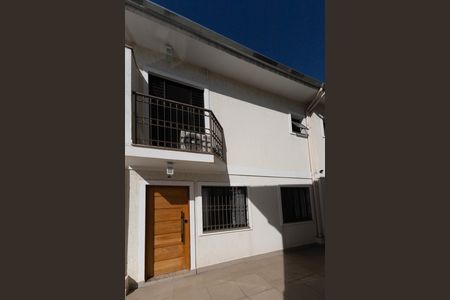 Casa de condomínio para alugar com 200m², 3 quartos e 2 vagas Casa de condomínio para alugar com 200m², 3 quartos e 2 vagasFachada