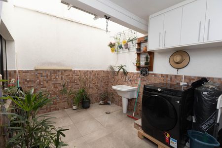 Casa de condomínio para alugar com 200m², 3 quartos e 2 vagas Casa de condomínio para alugar com 200m², 3 quartos e 2 vagasÁrea de Serviço