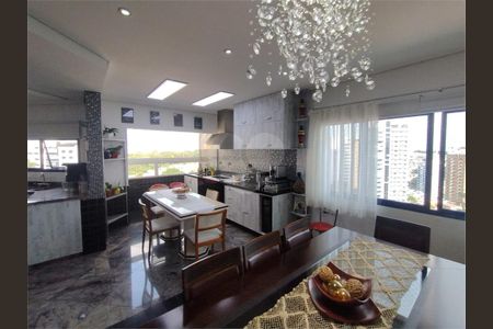 Apartamento à venda com 4 quartos, 240m² em Jardim Avelino, São Paulo