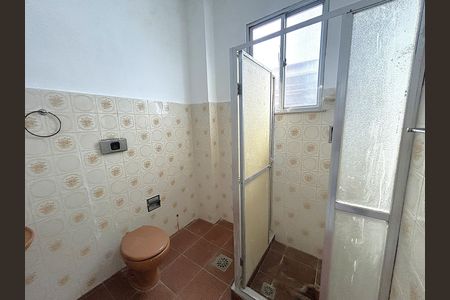 Apartamento à venda com 75m², 2 quartos e sem vagaBanheiro