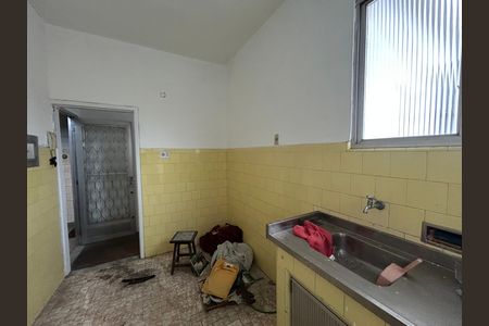 Cozinha de apartamento à venda com 2 quartos, 75m² em Vila Valqueire, Rio de Janeiro