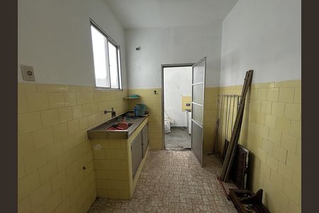 Apartamento à venda com 75m², 2 quartos e sem vagaCozinha