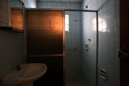 Banheiro de casa para alugar com 3 quartos, 360m² em Alvorada, Belo Horizonte