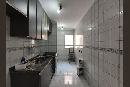 Cozinha de apartamento para alugar com 3 quartos, 62m² em Canhema, Diadema