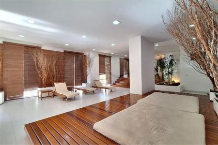 Apartamento à venda com 167m², 3 quartos e 2 vagas