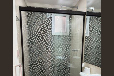 Banheiro de kitnet/studio para alugar com 1 quarto, 43m² em Brás, São Paulo