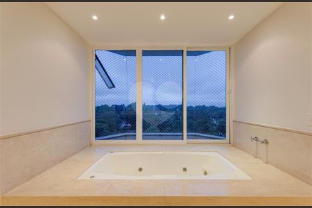 Apartamento à venda com 4 quartos, 548m² em Santo Amaro, São Paulo