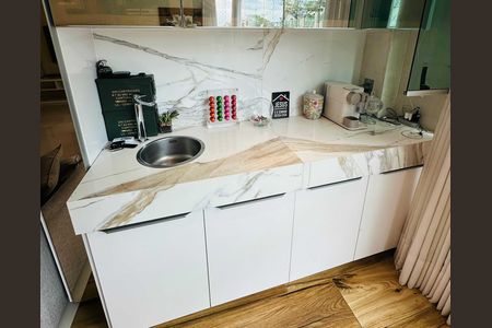 Apartamento à venda com 4 quartos, 108m² em Buritis, Belo Horizonte