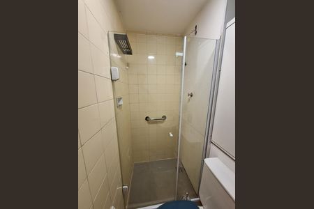 Apartamento à venda com 70m², 2 quartos e 1 vaga Apartamento à venda com 70m², 2 quartos e 1 vagaBanheiro Social