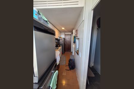 Apartamento à venda com 70m², 2 quartos e 1 vaga Apartamento à venda com 70m², 2 quartos e 1 vagaCozinha e Área de Serviço
