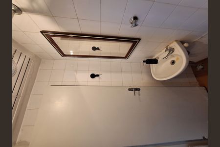 Apartamento à venda com 70m², 2 quartos e 1 vaga Apartamento à venda com 70m², 2 quartos e 1 vagaBanheiro de serviço