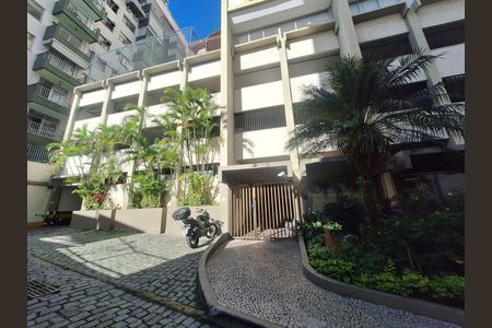 Apartamento à venda com 70m², 2 quartos e 1 vaga Apartamento à venda com 70m², 2 quartos e 1 vagaÁrea comum