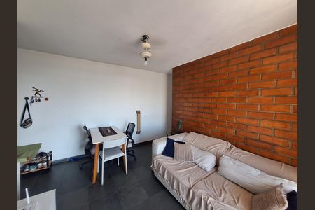 Apartamento à venda com 70m², 2 quartos e 1 vaga Apartamento à venda com 70m², 2 quartos e 1 vagaSala
