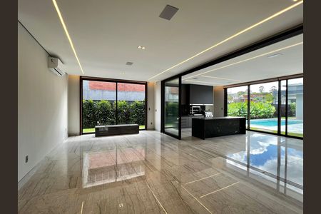 Casa à venda com 4 quartos, 463m² em Sousas, Campinas