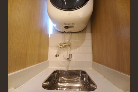 Studio para alugar com 24m², 1 quarto e sem vaga Studio para alugar com 24m², 1 quarto e sem vagaLavanderia (Torneira)