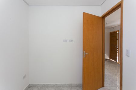 Quarto 2 de apartamento para alugar com 2 quartos, 59m² em Penha de França, São Paulo