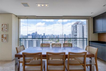Apartamento à venda com 3 quartos, 168m² em Vila Gertrudes, São Paulo