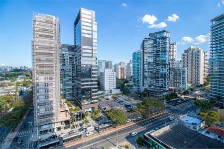 Apartamento à venda com 4 quartos, 238m² em Moema, São Paulo