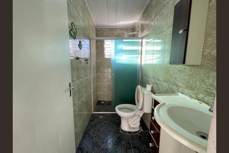 Banheiro 1 de casa para alugar com 3 quartos, 55m² em Jardim Esmeralda, São Paulo
