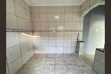 Cozinha de casa para alugar com 3 quartos, 55m² em Jardim Esmeralda, São Paulo