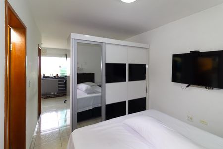 Apartamento à venda com 42m², 1 quarto e 1 vaga Apartamento à venda com 42m², 1 quarto e 1 vagaQuarto
