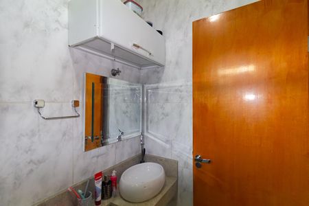 Banheiro de apartamento à venda com 1 quarto, 42m² em Vila Bela, São Paulo
