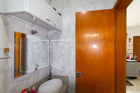 Banheiro de apartamento à venda com 1 quarto, 42m² em Vila Bela, São Paulo