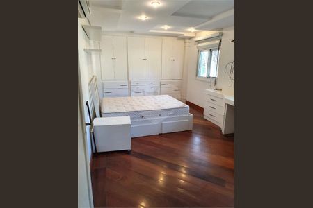 Casa à venda com 5 quartos, 1100m² em Residencial Morumbi, São Paulo