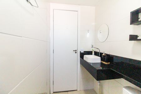 Apartamento para alugar com 41m², 2 quartos e 1 vaga Apartamento para alugar com 41m², 2 quartos e 1 vagaBanheiro
