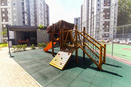 Apartamento para alugar com 41m², 2 quartos e 1 vaga Apartamento para alugar com 41m², 2 quartos e 1 vagaÁrea comum - Playground