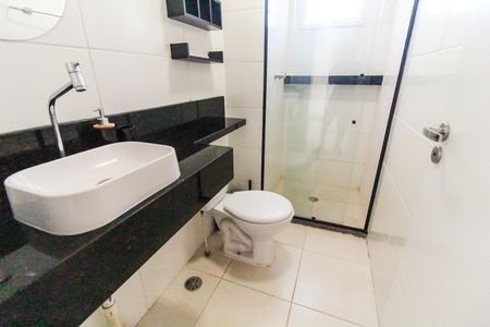 Apartamento para alugar com 41m², 2 quartos e 1 vaga Apartamento para alugar com 41m², 2 quartos e 1 vagaBanheiro