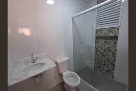 Banheiro de kitnet/studio para alugar com 1 quarto, 25m² em Brás, São Paulo