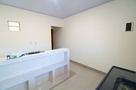 Studio para alugar com 35m², 1 quarto e sem vaga Studio para alugar com 35m², 1 quarto e sem vagaSala/Cozinha
