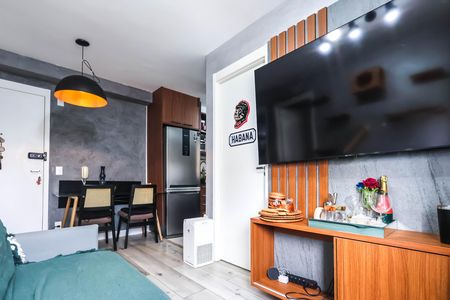 Sala de apartamento para alugar com 2 quartos, 40m² em Liberdade, São Paulo